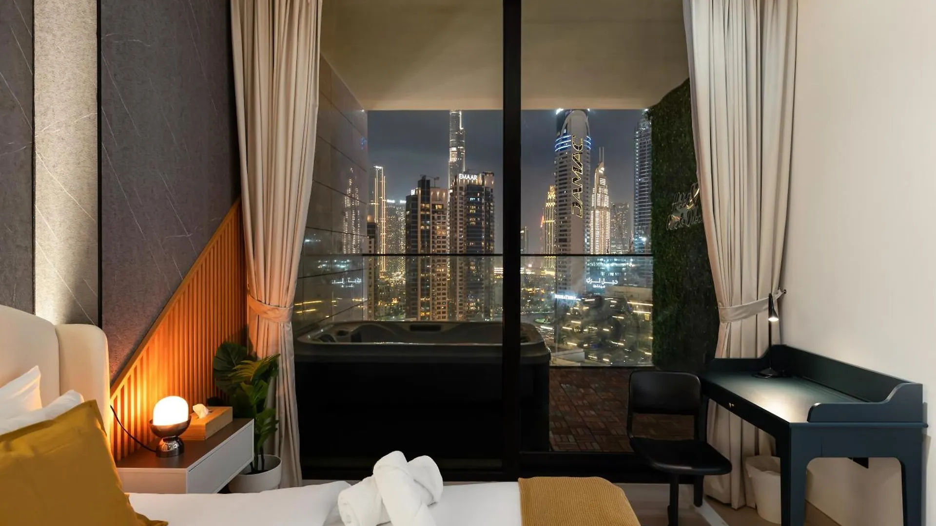 דירות דובאי Trendy 1Br Private Jacuzzi Burj Khalifa View