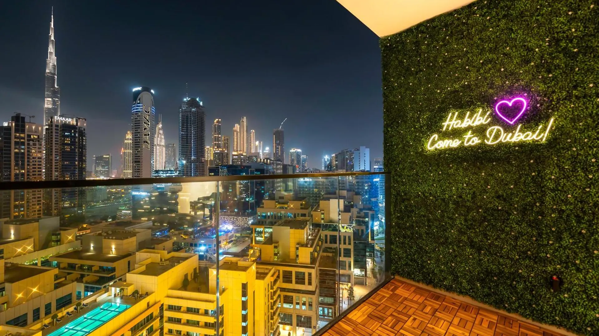 Trendy 1Br Private Jacuzzi Burj Khalifa View Apartment Dubai