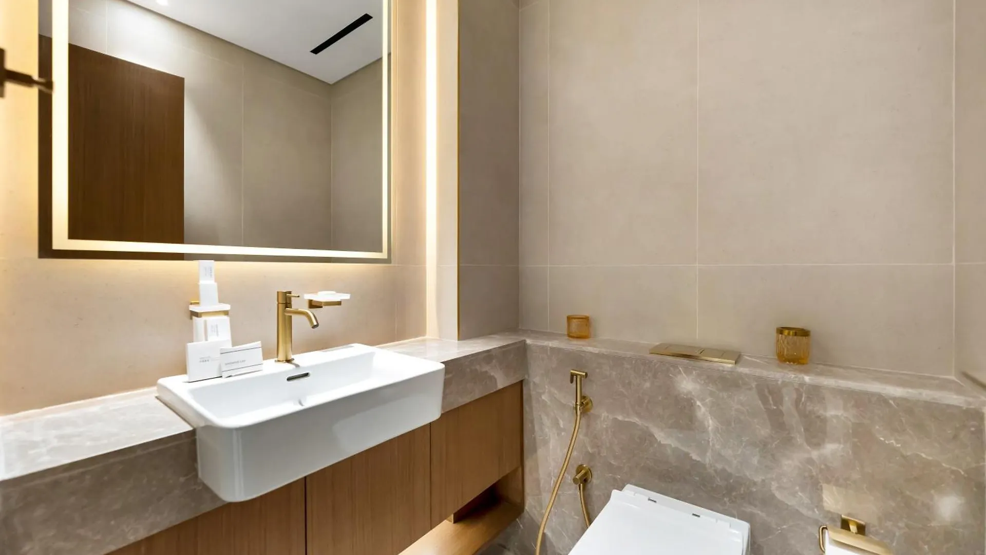 Trendy 1Br Private Jacuzzi Burj Khalifa View Apartment Dubai 0*,  United Arab Emirates